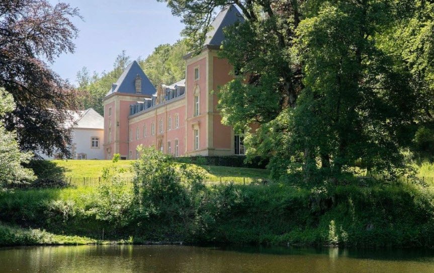 Château Dupont, Habay, Belgium
